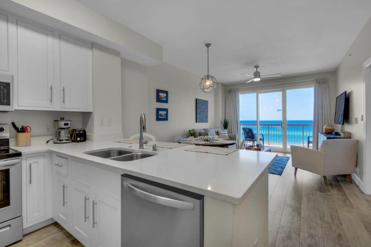 Brightly Furnished Beachfront Condominium By Brightwild Panama City Beach Buitenkant foto